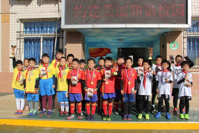 世预赛在即，中国男篮12人候选名单解析：庞峥麟、焦泊乔有望入围